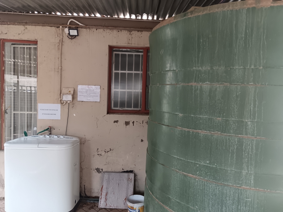8 Bedroom Property for Sale in Brandwag Free State